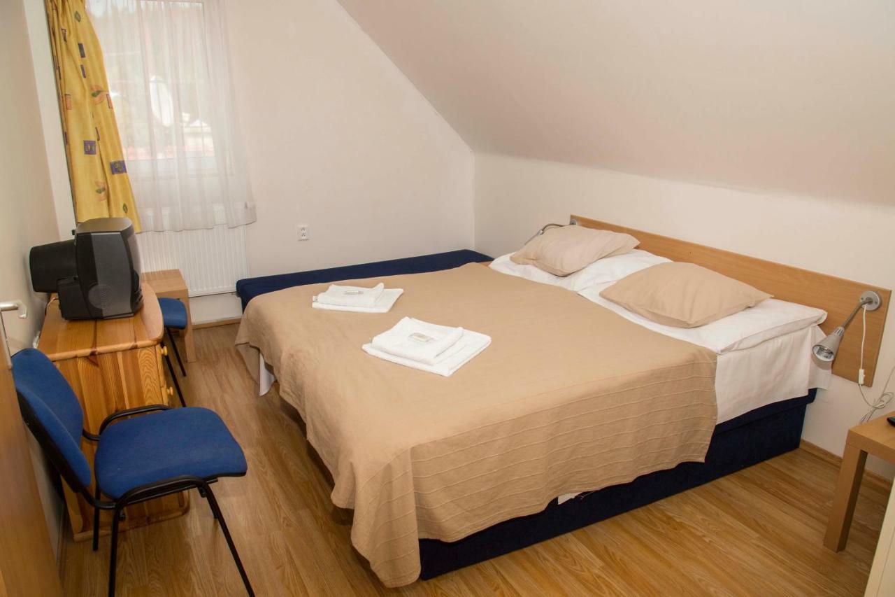 Hotel U Lip Trojanovice Френштат-под-Радгоштем Экстерьер фото